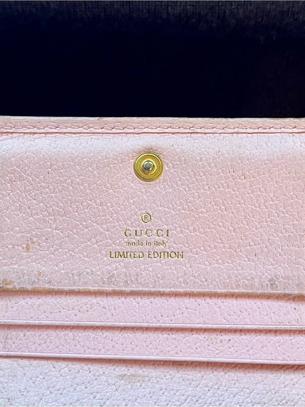 Gucci beautiful wallet